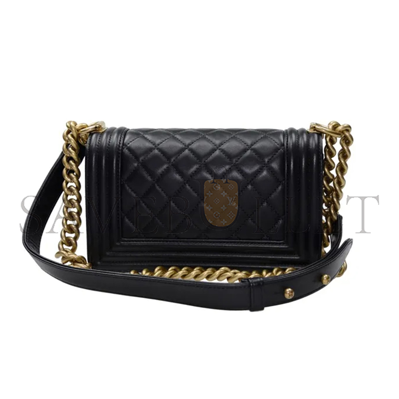 CHANEL SMALL QUILTED BOY BLACK A67085 Y09939 94305 (20*12*8cm)