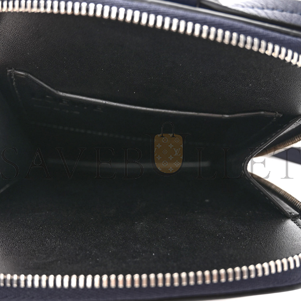 LOEWE SMOOTH CALFSKIN ANAGRAM PHONE POCKET (18*11*1cm) LOEWE SMOOTH CALFSKIN ANAGRAM PHONE POCKET (18*11*1cm)