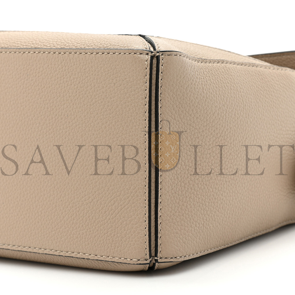 LOEWE GRAINED CALFSKIN SMALL PUZZLE BAG SAND (24*16.5*10.5cm)