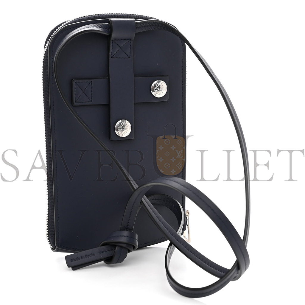LOEWE SMOOTH CALFSKIN ANAGRAM PHONE POCKET (18*11*1cm) LOEWE SMOOTH CALFSKIN ANAGRAM PHONE POCKET (18*11*1cm)