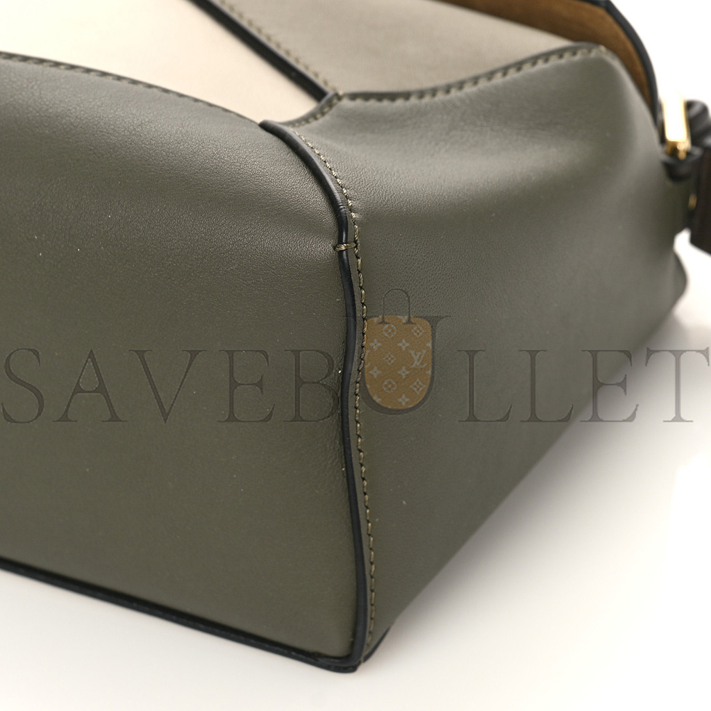 LOEWE CALFSKIN SMALL PUZZLE EDGE BAG LAUREL GREEN LIGHT OAT (24*19*10cm)